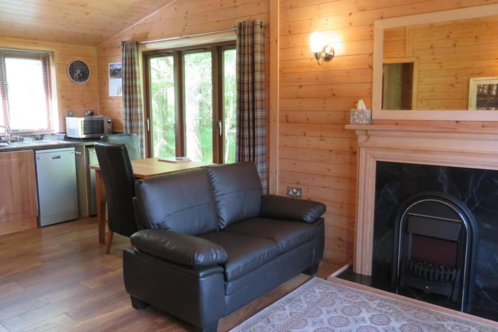 רויברידג' Cul Darach Lodge, Glen Roy Nature Reserve מראה חיצוני תמונה